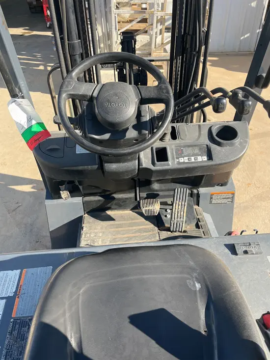 2018 Toyota 8FBCU25 Warehouse Forklift