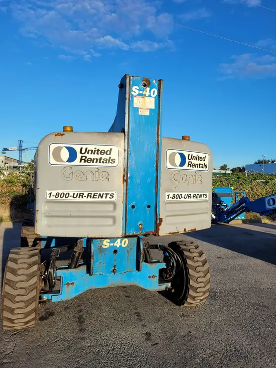 2013 Genie S-40 Boom Lift