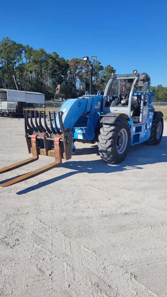 2016 Genie GTH-1544 Forklift