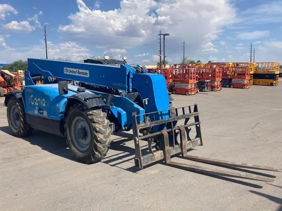 2015 Genie GTH-844 Forklift