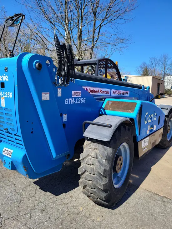 2015 Genie GTH-1256 Forklift