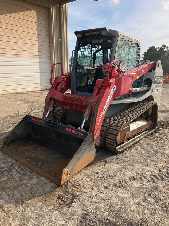 2018 Takeuchi TL12R2-CR Track Loader
