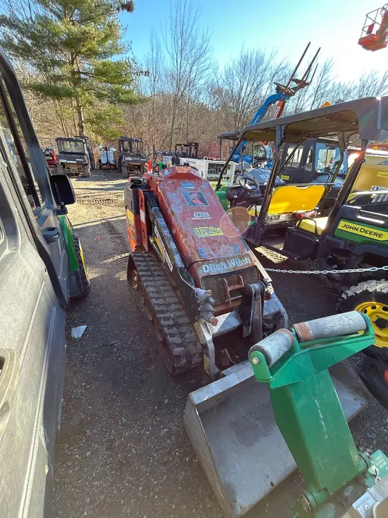 2021 Ditch Witch SK800 Track Loader