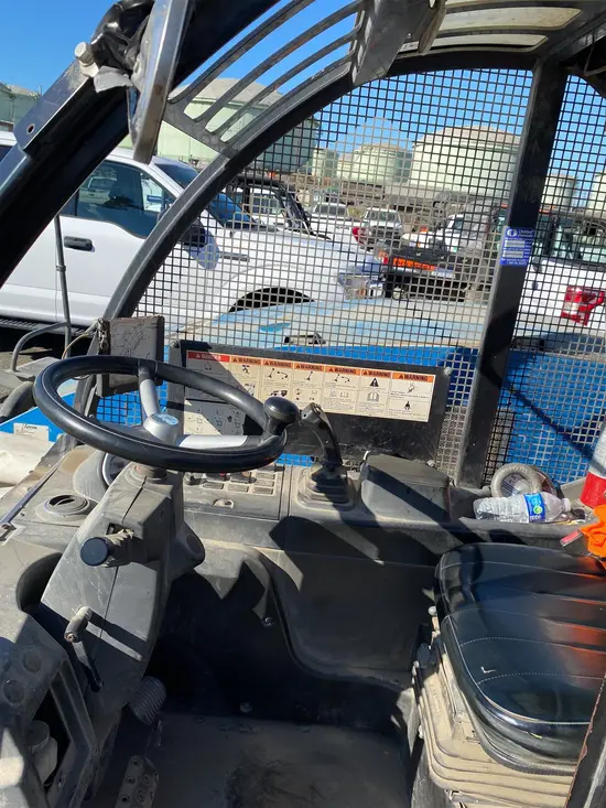 2017 Genie GTH-5519 Forklift