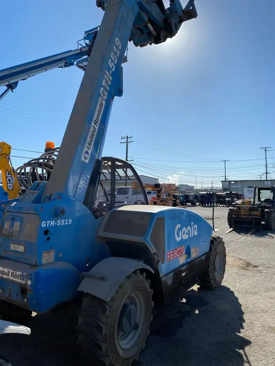 2017 Genie GTH-5519 Forklift