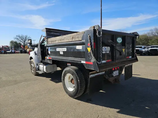 2019 Ford F-750-DUMP-HYD Truck