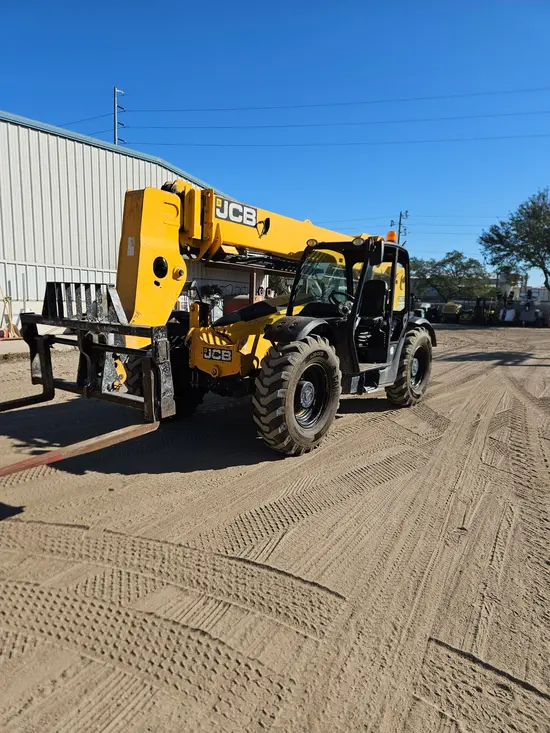 2014 JCB 507-42 Forklift