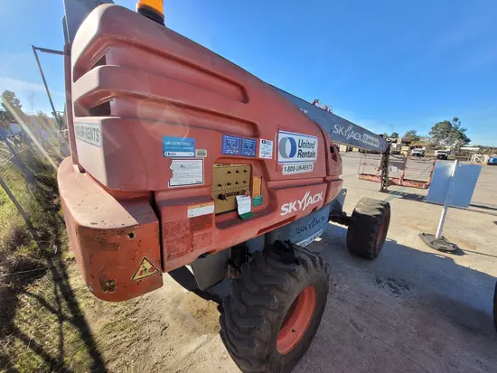 2015 Skyjack SJ66T Boom Lift