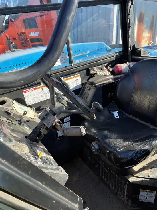 2016 Genie GTH-844D Forklift