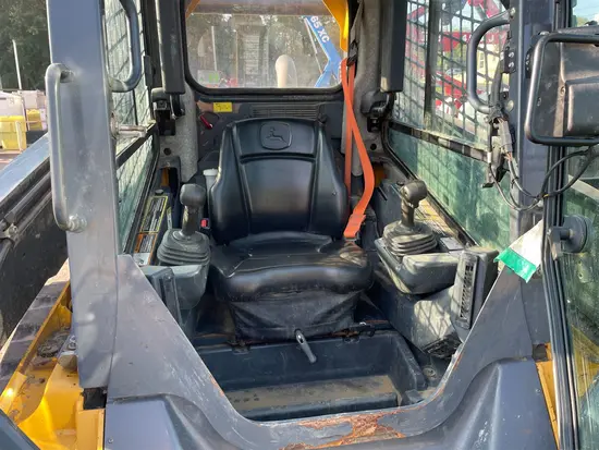 2017 John Deere 331G Track Loader