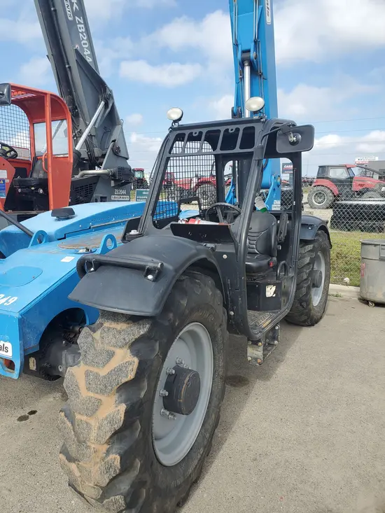 2015 Genie GTH-844 Forklift