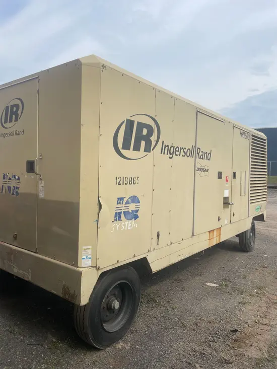 2011 Doosan HP1600WCU Air Compressor