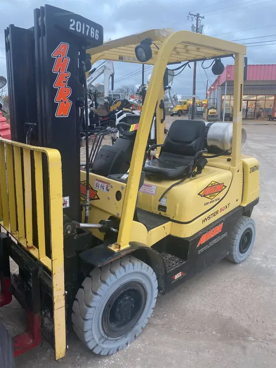 2017 HYSTER H50XT Warehouse Forklift