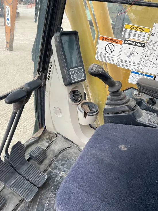 2017 Kobelco SK140SR Excavator