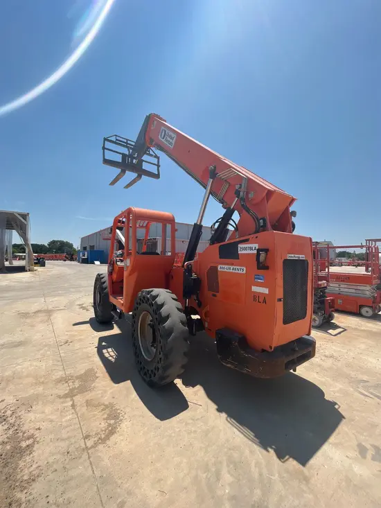 2015 SKYTRAK 6042 Forklift