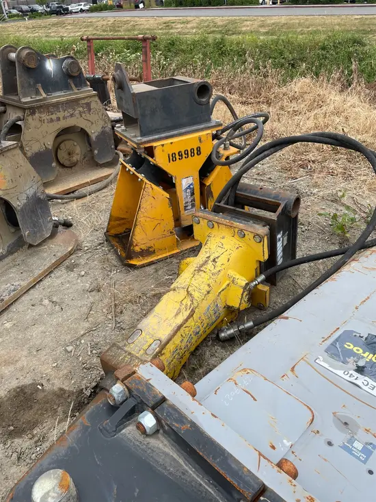 2019 Epiroc SB 452 Attachment