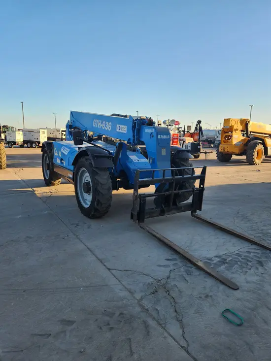 2015 Genie GTH-636 Forklift