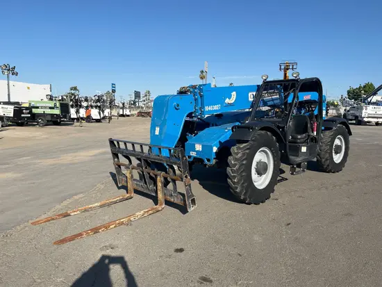 2015 Genie GTH-844 Forklift