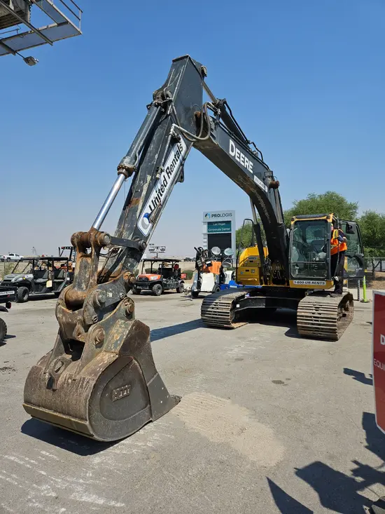 2018 John Deere 210G LC Excavator