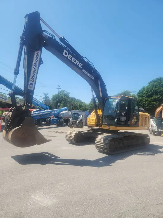 2018 John Deere 210G LC Excavator
