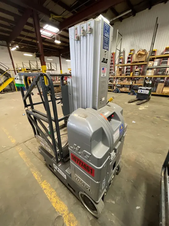 2018 JLG 20MVL Self-Propelled One-Person Lift