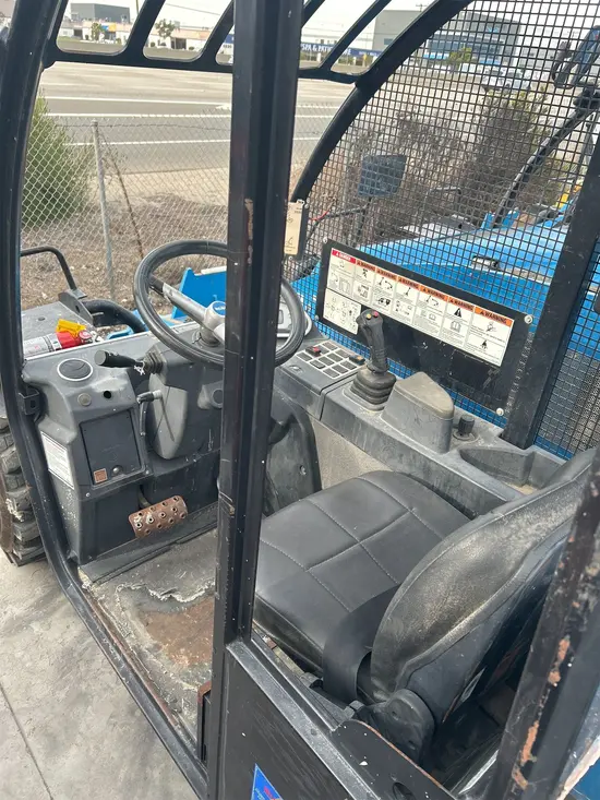 2017 Genie GTH-5519 Forklift