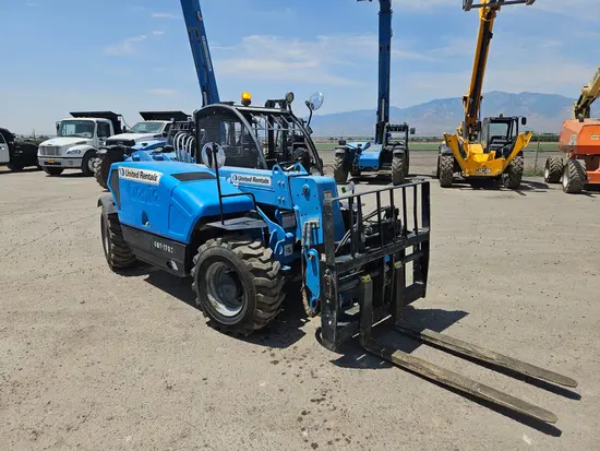2017 Genie GTH-5519 Forklift