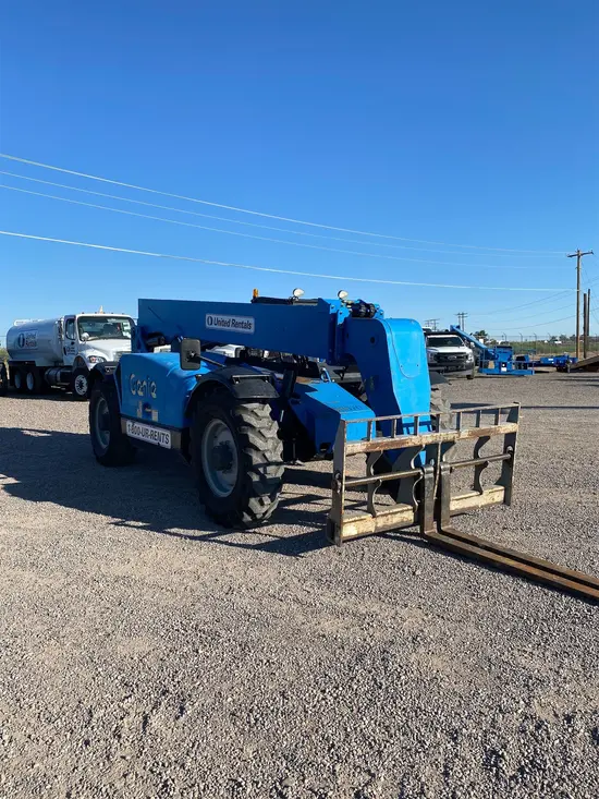 2015 Genie GTH-844 Forklift