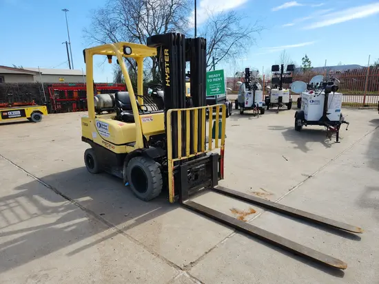 2016 HYSTER H50CT Warehouse Forklift