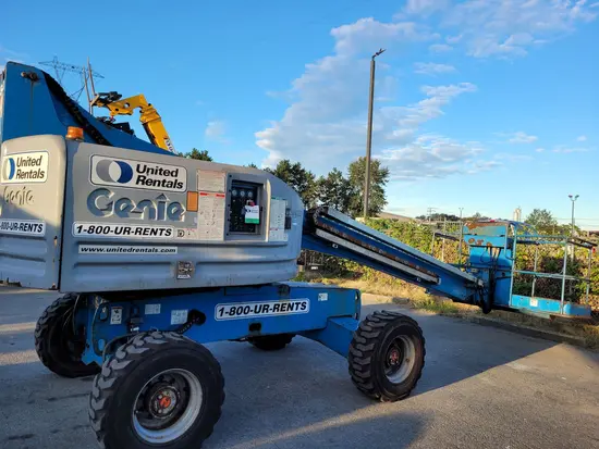 2013 Genie S-40 Boom Lift