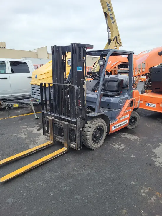 2019 Toyota 8FGU25 Warehouse Forklift