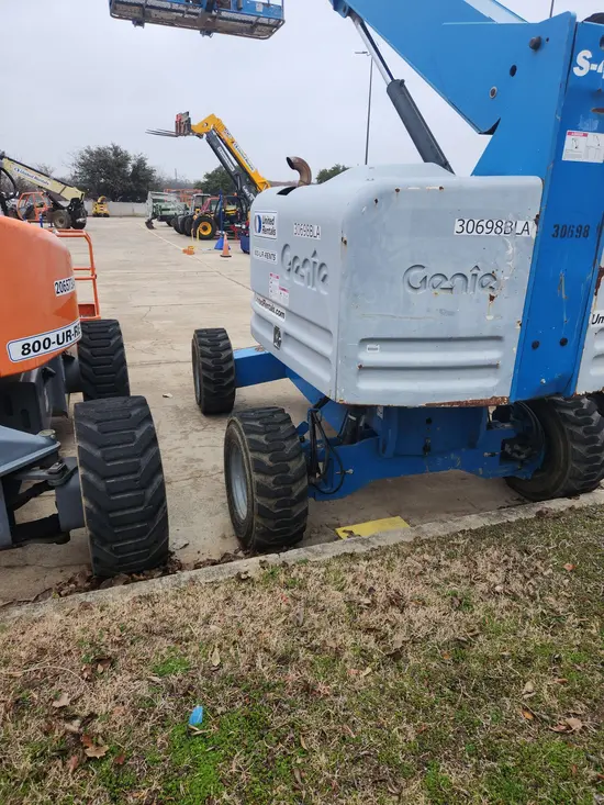 2016 Genie S-45 Boom Lift