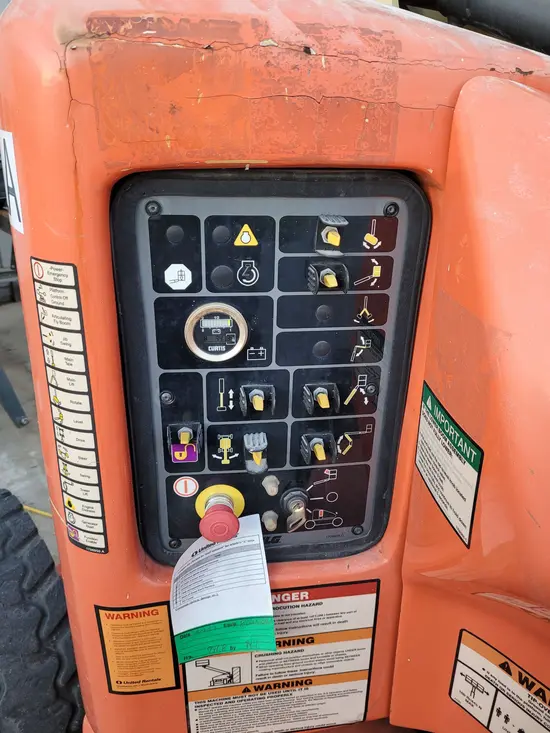 2014 JLG E450A Articulating Boom Lift