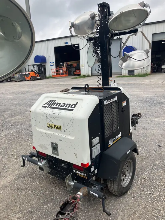 2019 Allmand NLV-ML3EC Portable Work Light