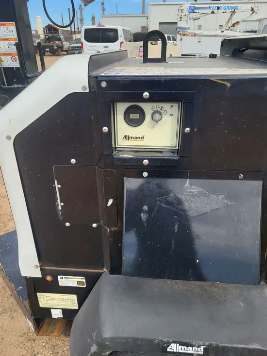 2019 Allmand NLV-ML3EC Portable Work Light