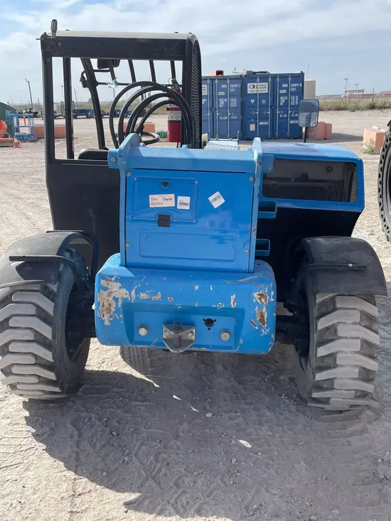 2017 Genie GTH-5519 Forklift