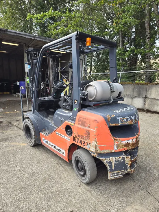 2018 Toyota 8FGU25 Warehouse Forklift