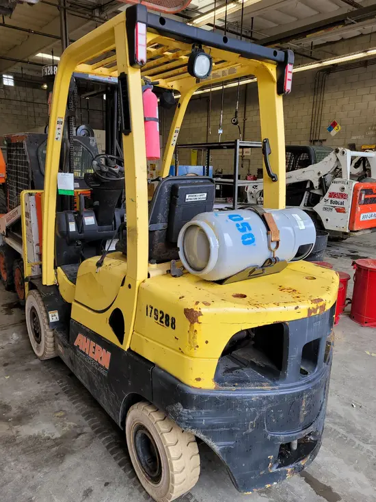 2016 HYSTER H50CT Warehouse Forklift