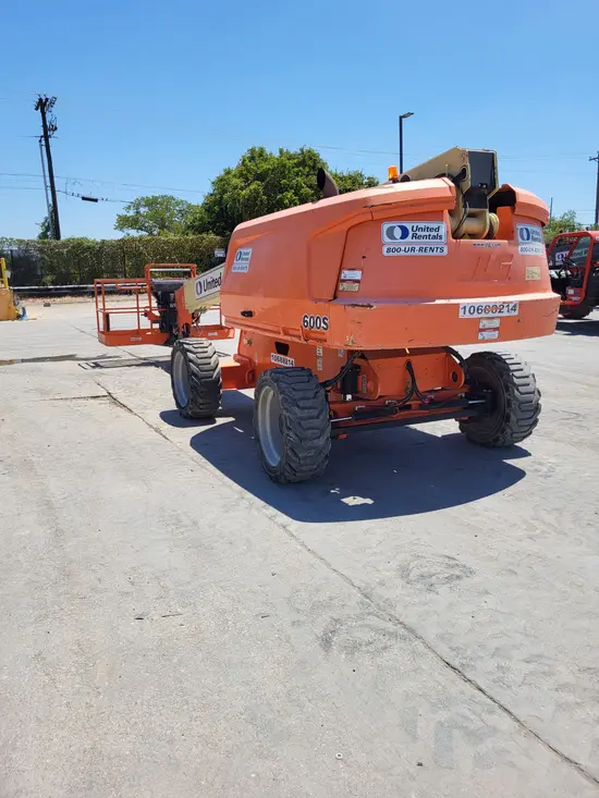 2017 JLG 600S Boom Lift