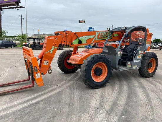 2013 XTREME XR842 Forklift