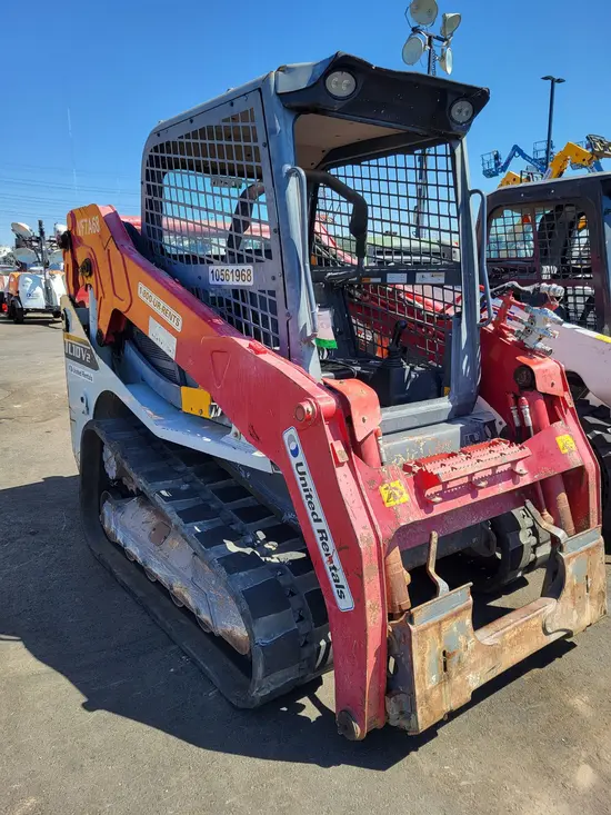 2017 Takeuchi TL10V2-R Track Loader