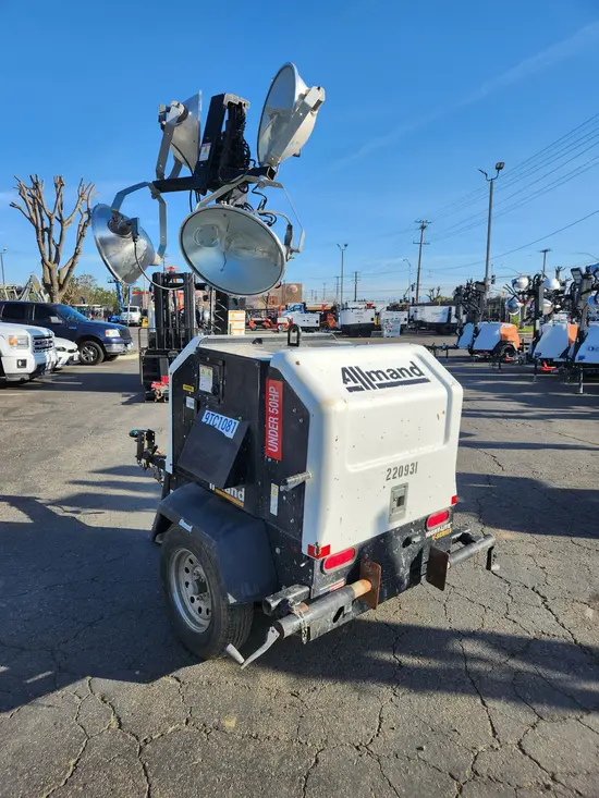 2019 Allmand NLV-ML3EC Portable Work Light