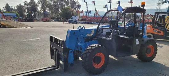 2017 Genie GTH-5519 Forklift