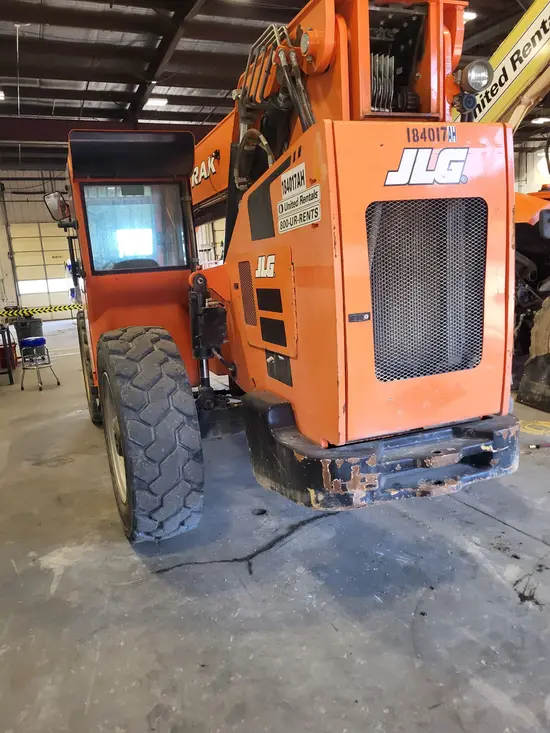 2017 SKYTRAK 10054 Forklift