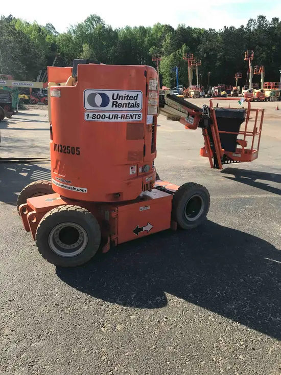 2013 JLG E300AJP Articulating Boom Lift