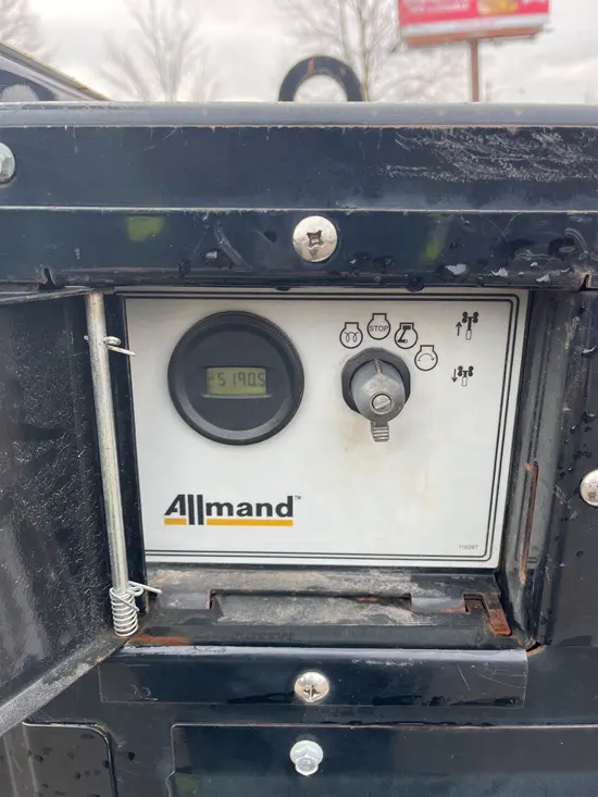 2018 Allmand NLV-ML3EC Towable Light Tower