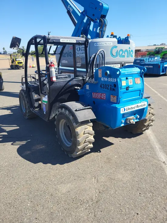 2017 Genie GTH-5519 Forklift