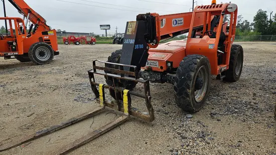 2016 SKYTRAK 8042 Forklift