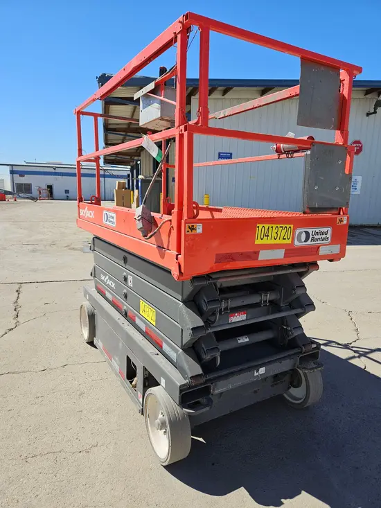 2015 Skyjack SJIII4632 Scissor Lift