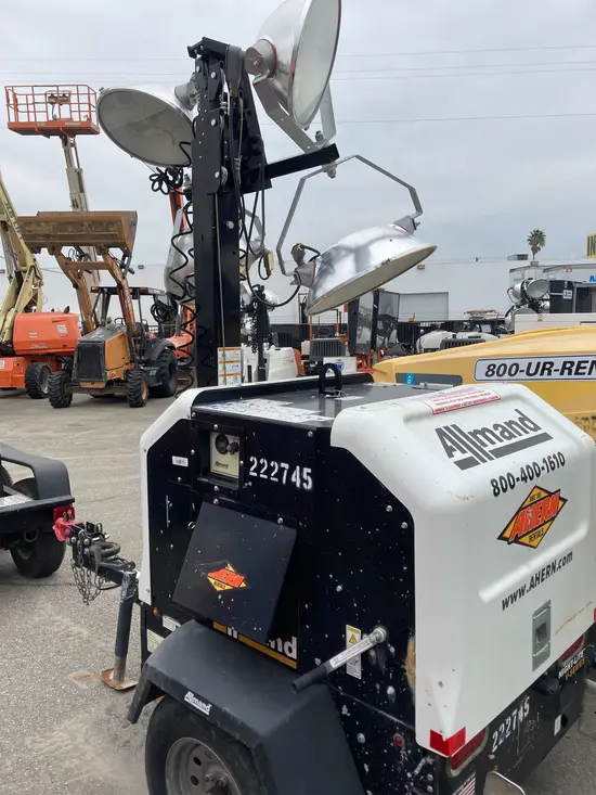 2019 Allmand NLV-ML3EC Portable Work Light